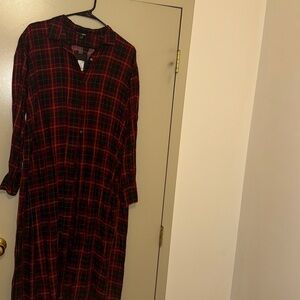 Fashion Nova Red and Black Plaid Top